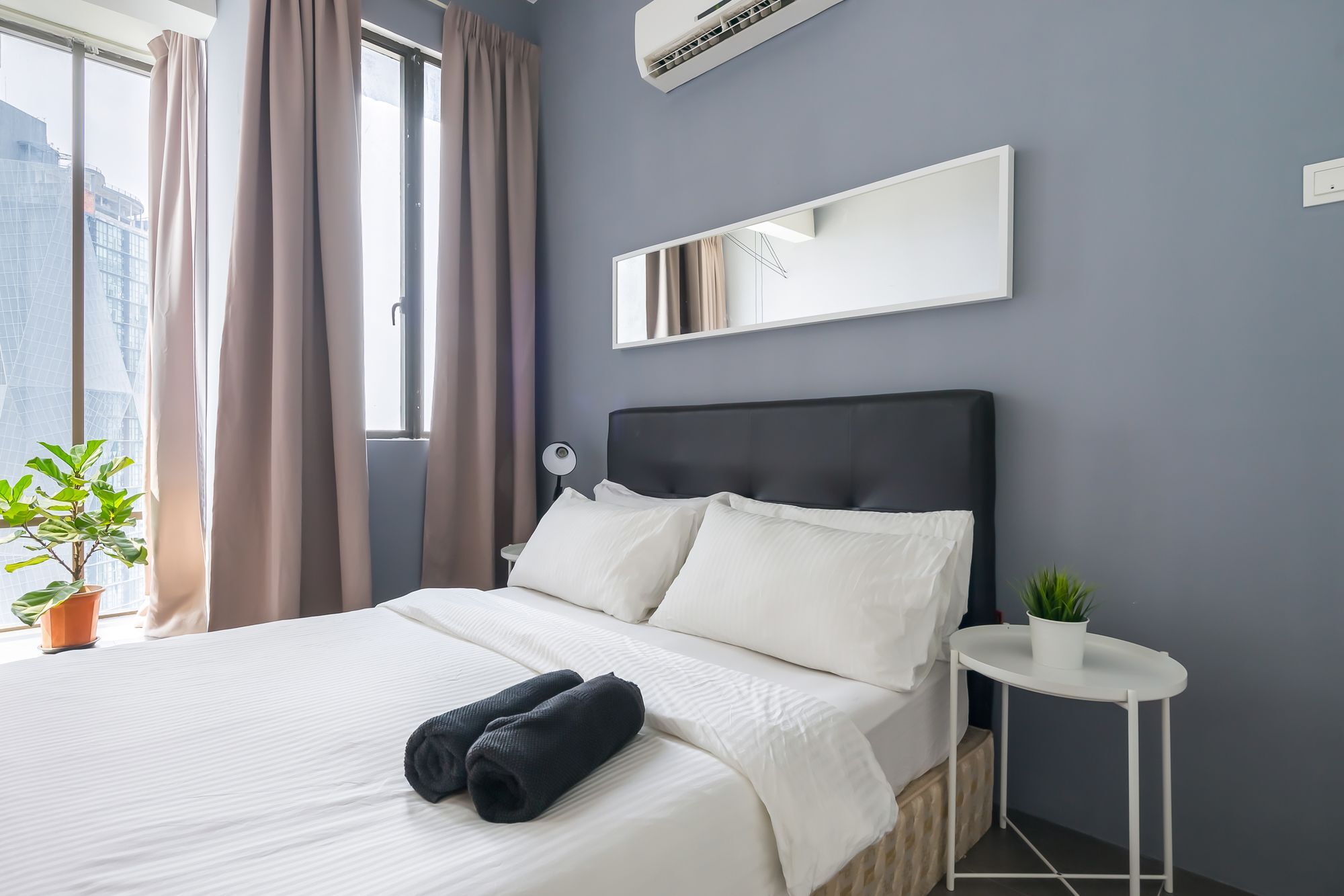 The 12 Suites @ Empire Damansara เปอตาลิงจายา ภายนอก รูปภาพ