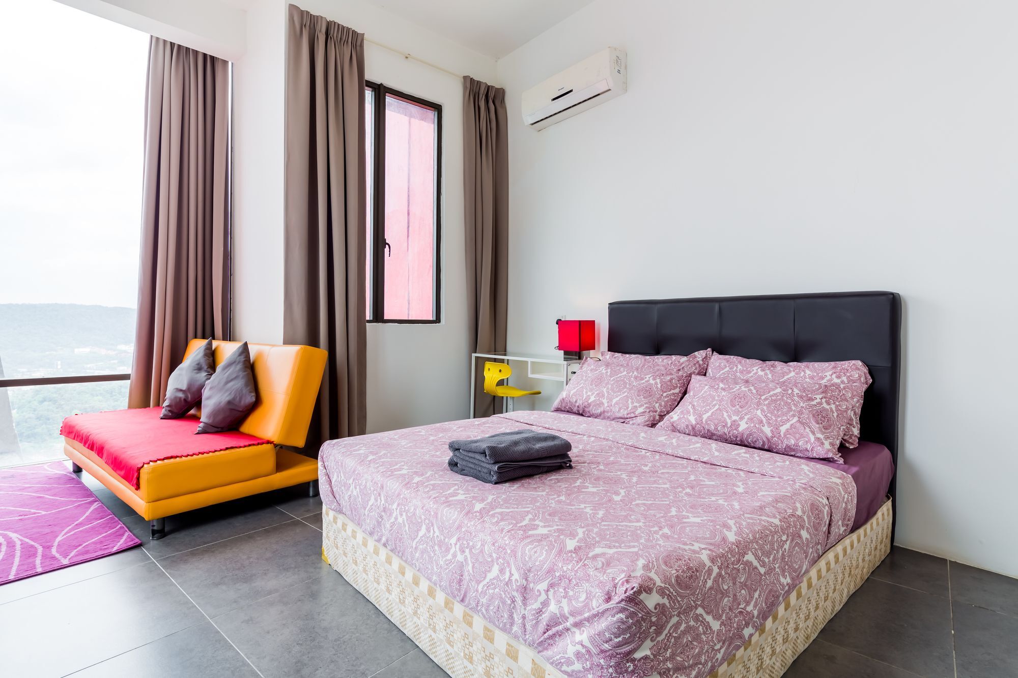 The 12 Suites @ Empire Damansara เปอตาลิงจายา ภายนอก รูปภาพ