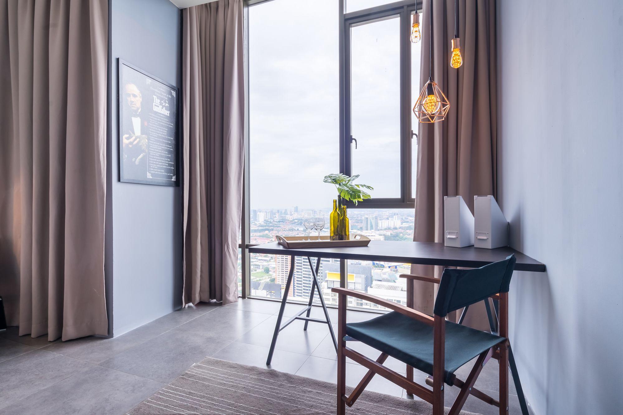 The 12 Suites @ Empire Damansara เปอตาลิงจายา ภายนอก รูปภาพ